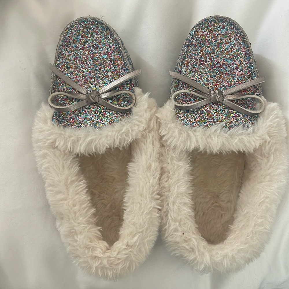 Size 13 girls glitter slippers
